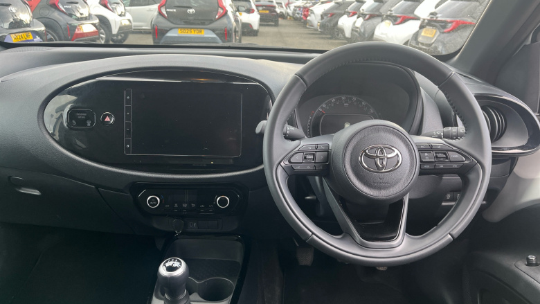 Toyota Aygo X 1.0 VVT-i Edge 5dr Petrol Hatchback